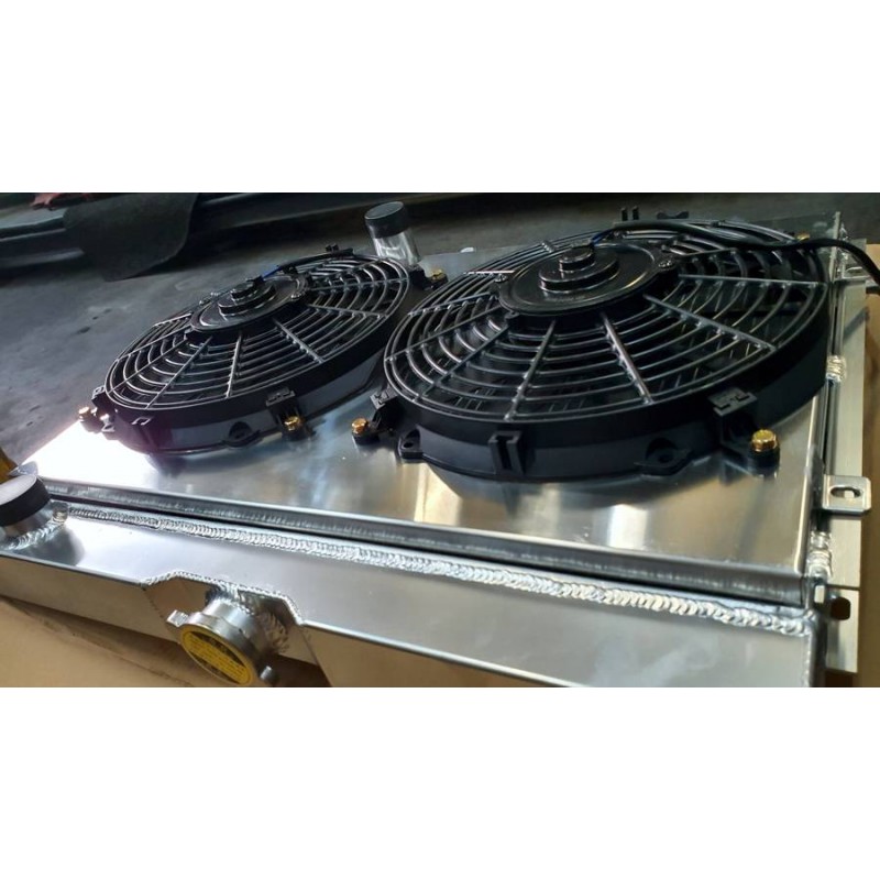 Radiatore con cornice in alluminio con ventole elettriche 24" 67-70 Radiatore con cornice in alluminio con ventole elettriche 24" 67-70