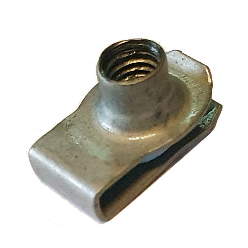 Insertion nut small 5/16" X 20 64-73 Insertion nut small 5/16" X 20 64-73