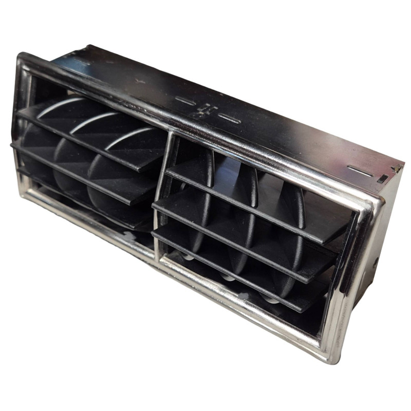 Grila aer conditionat, bord central 69-70