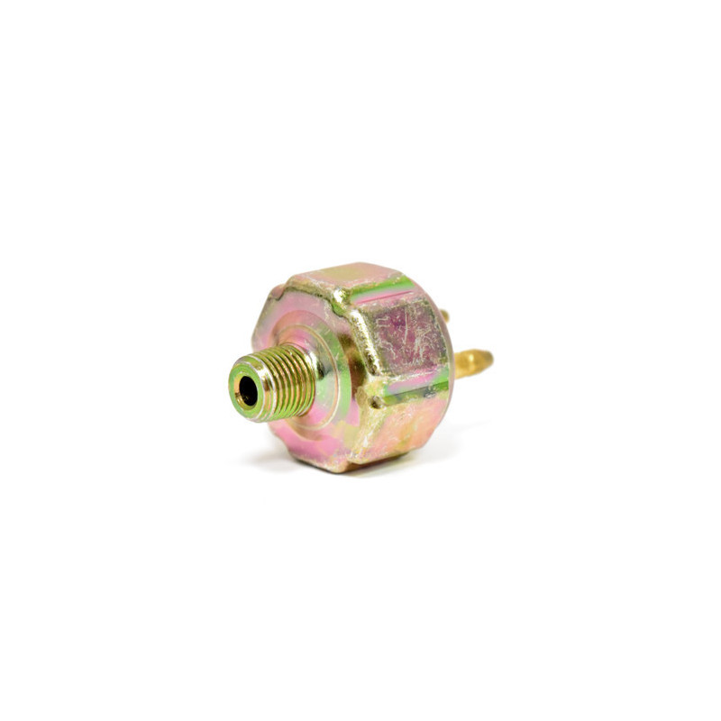 Brake light switch on the main brake cylinder 64-65 Brake light switch on the main brake cylinder 64-65