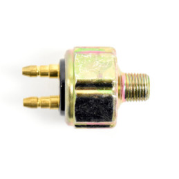 Senzor de oprire, fixat pe pompa de frână 64-65