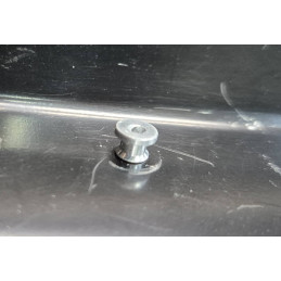 Pasador para la fijación de clips embellecedores de ventana 65-73