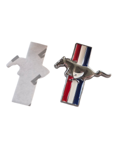 Mały emblemat (4cm) na pasy czy deskę rozdzielczą itp.