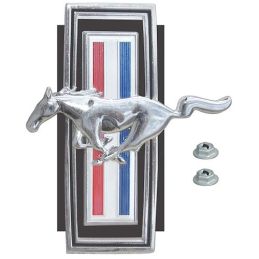 Emblema - cavallo per griglia/ con kit di montaggio 69