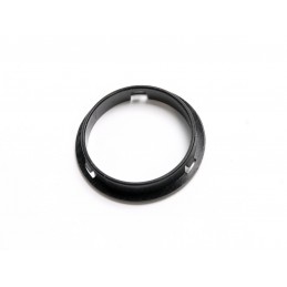 Manșon de instalare pe șorțul compartimentului motor 65-66