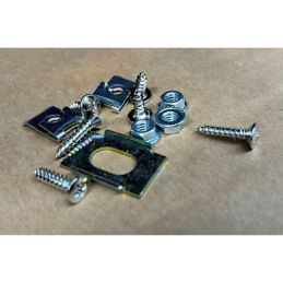 Grill strip/ molding wide, left 67-68