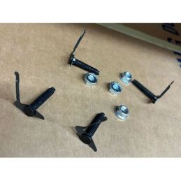 Grill trim, narrow right 67-68