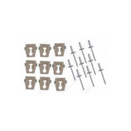 Clips for the outer side sill strip 69