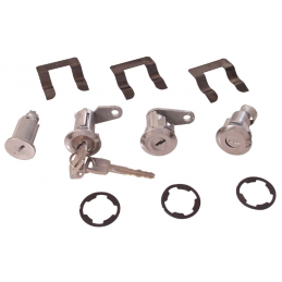 Ignition/door/trunk lock set 67-69