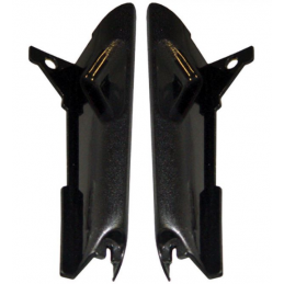 Materiale plastice centrale ale planșei de bord lângă radio 69-70